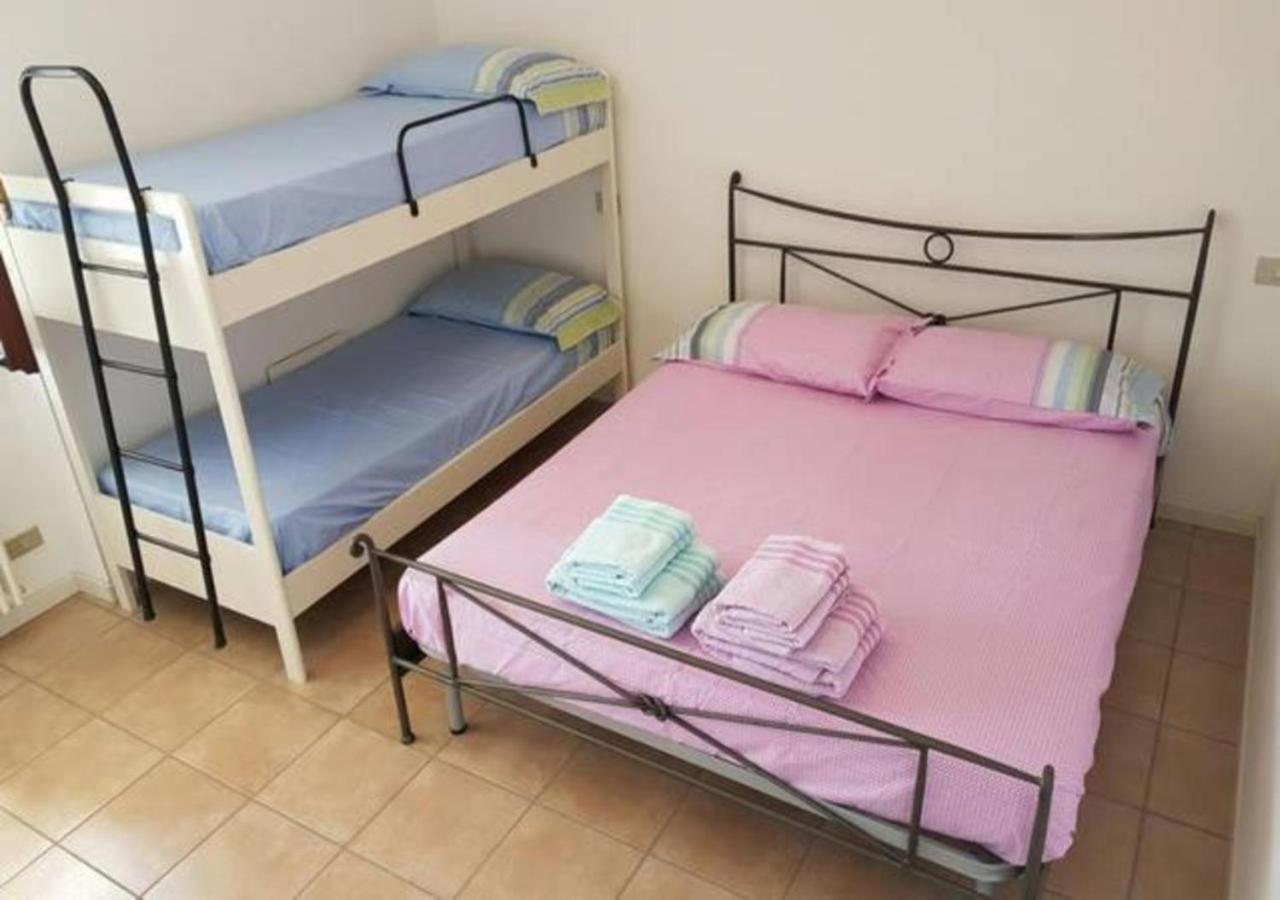 Appartamento Con Piscina A Lazise Kültér fotó
